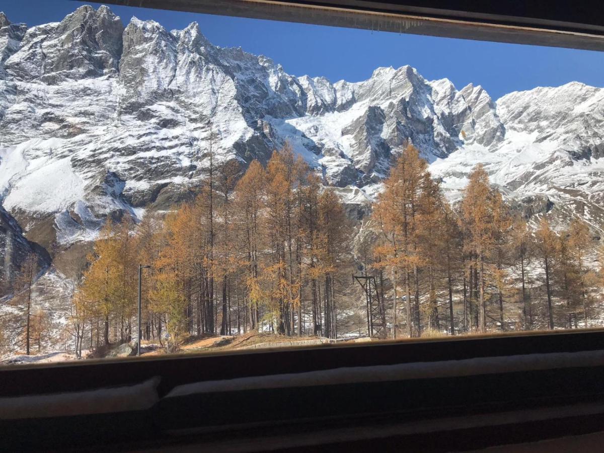 Appartamento Cervinia Cielo Alto Direttamente Sulle Piste Breuil-Cervinia Ngoại thất bức ảnh